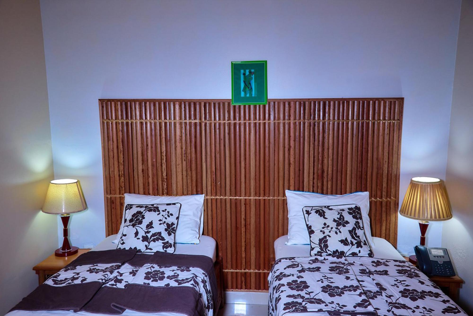 Congress Hotel Yaoundé Extérieur photo