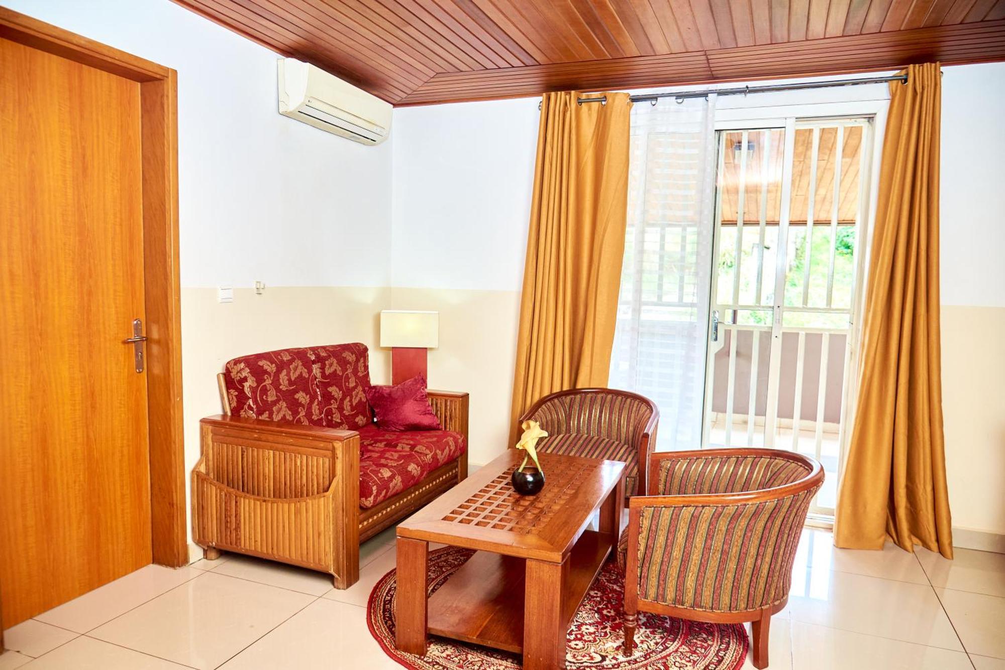 Congress Hotel Yaoundé Extérieur photo